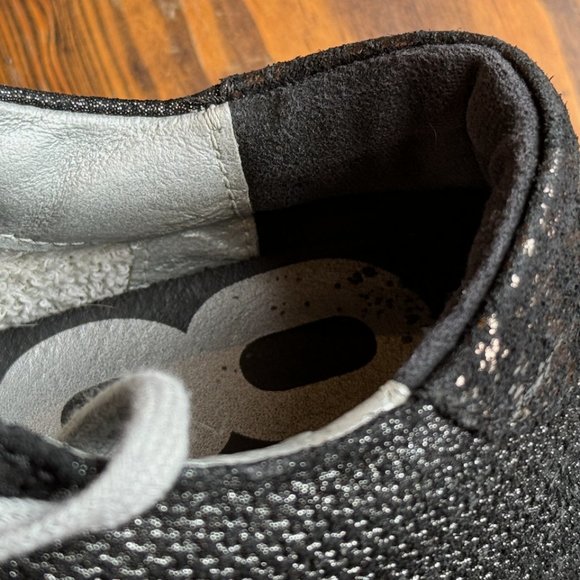 PP48 Jack Fujy Low Top Black Suede & Metallic "Hand -Distressed"Size 8 - Picture 15 of 16